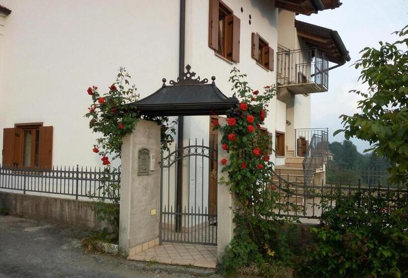 בית מלון כפרי Albergo Al Pino