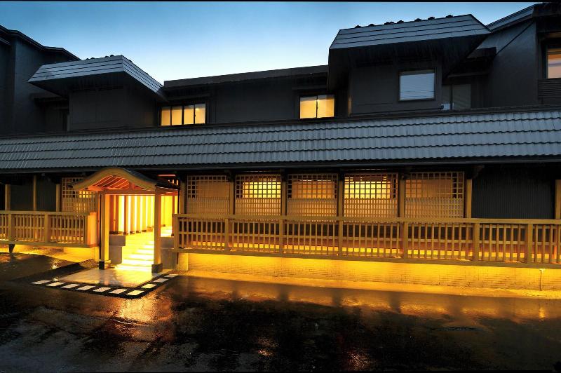 호텔 Kusatsu Onsen Gensen Ichinoyu