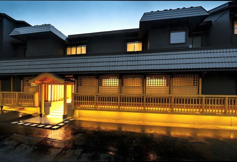 호텔 Kusatsu Onsen Gensen Ichinoyu