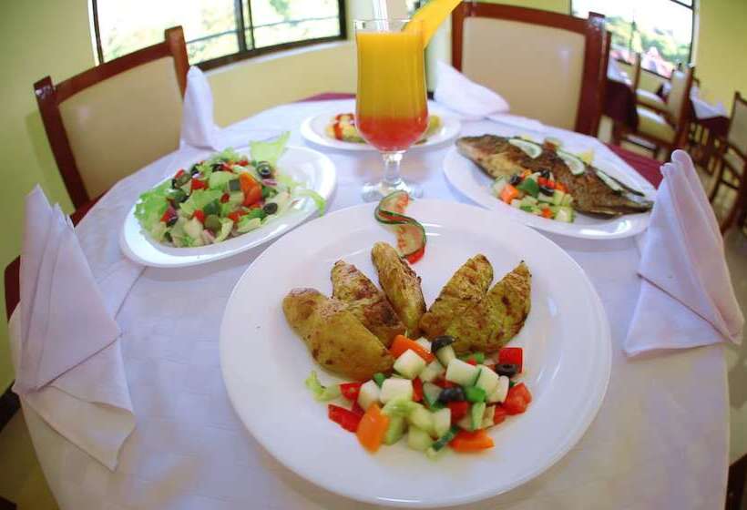 هتل Mahina Paradise