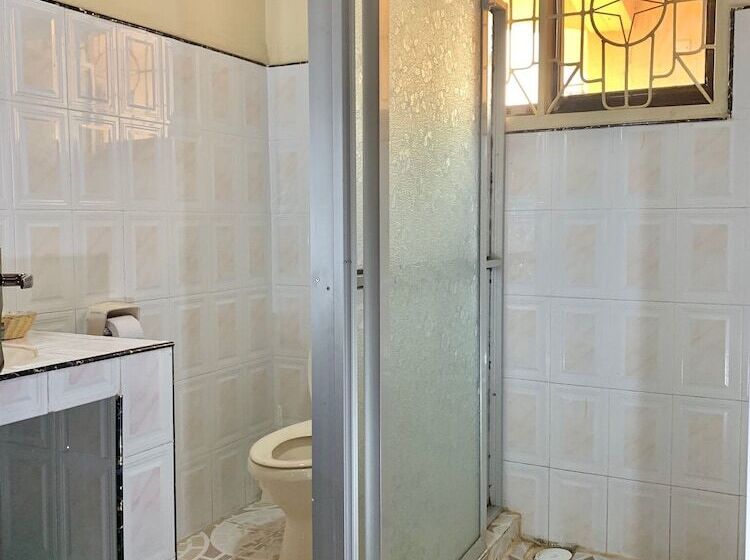 هتل Mahina Paradise