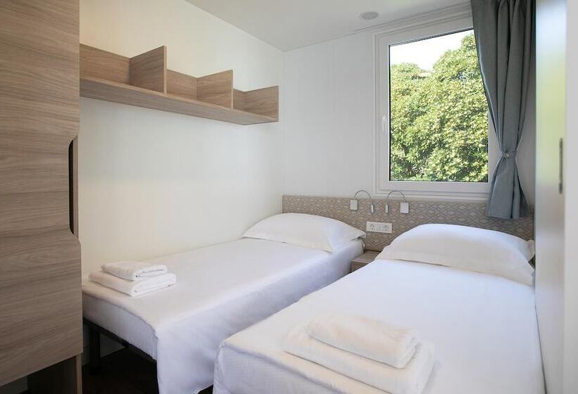 ホテル Amadria Park Deluxe Mobile Homes