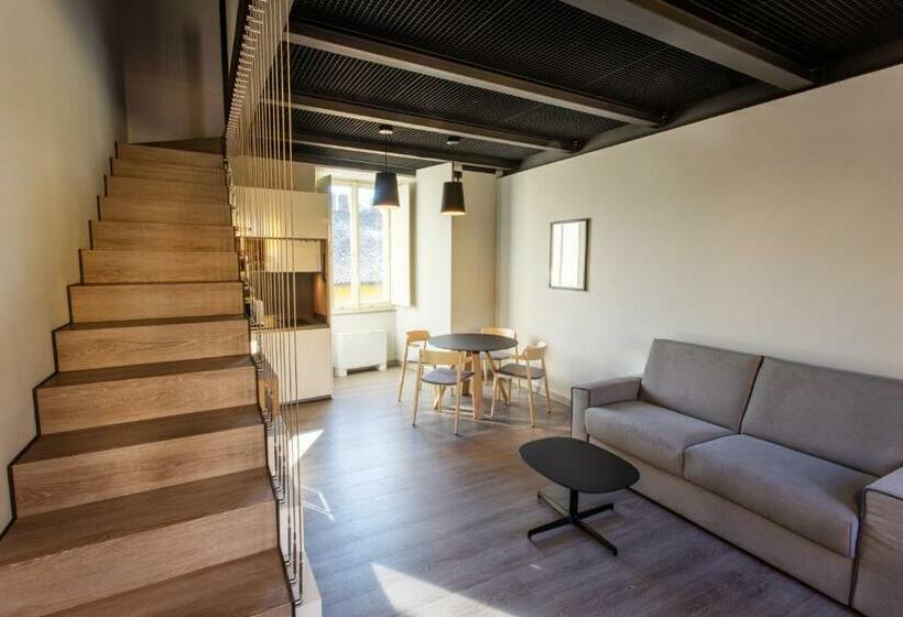 Palazzo Le Poste Suite And Apartments