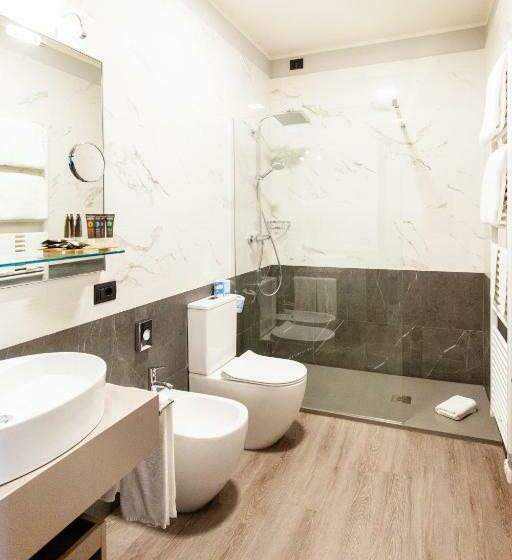 Palazzo Le Poste Suite And Apartments