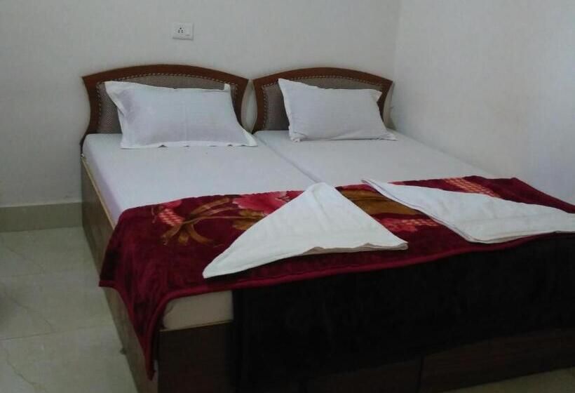 פנסיון Rama Guest House