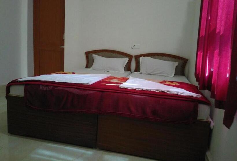 פנסיון Rama Guest House