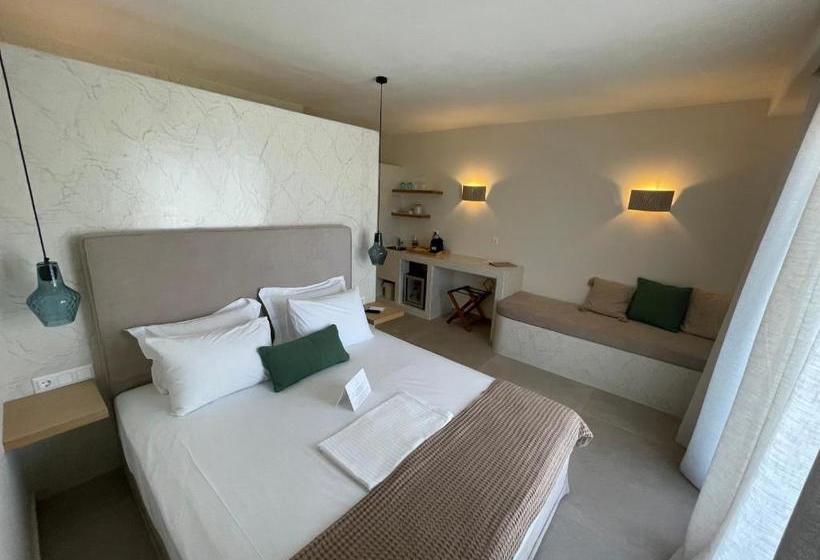 بنسيون Schinoza Luxury Suites