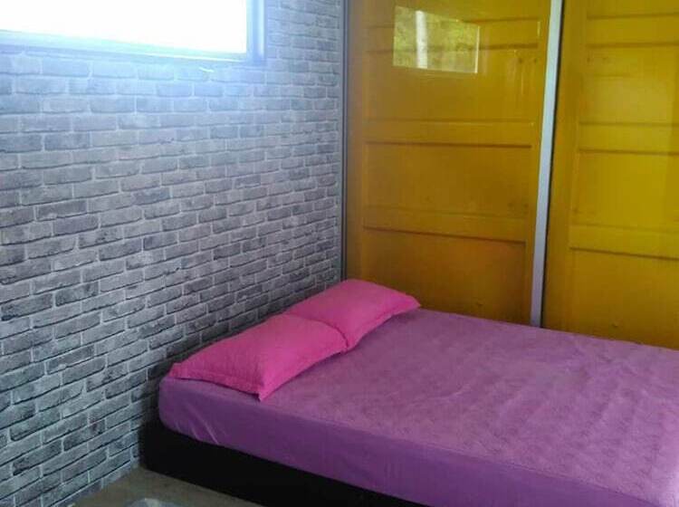 Lumut Cube Homestay Kontena