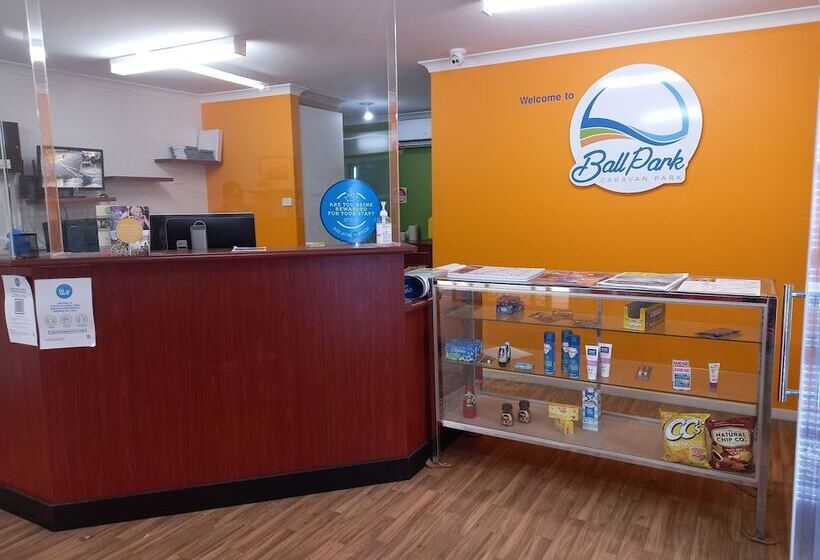 Ball Park Caravan Park