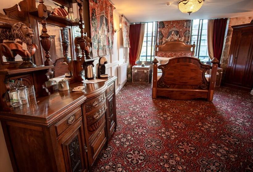 تختخواب و صبحانه Crux