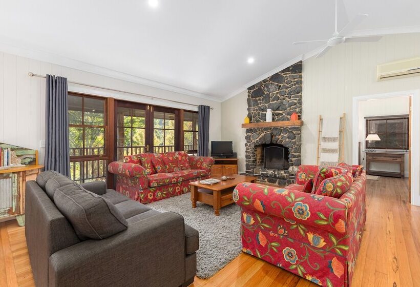 Friday Creek Retreat