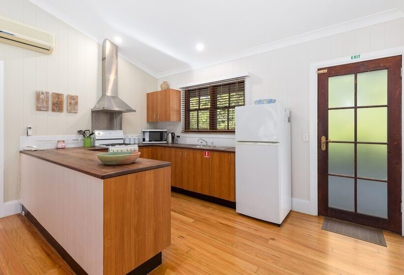 Friday Creek Retreat