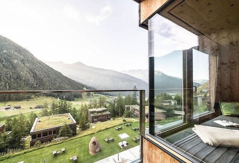 Gradonna Mountain Resort Chalets &