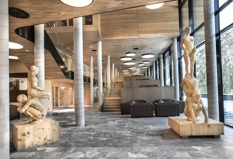 Gradonna Mountain Resort Chalets &