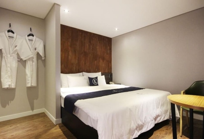 هتل Busan Yeonsandong Ellui