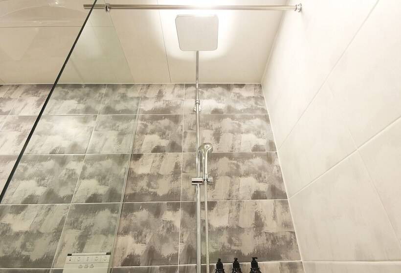 هتل Busan Yeonsandong Ellui