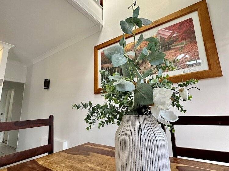 בית מלון כפרי Charlesworth On The Park