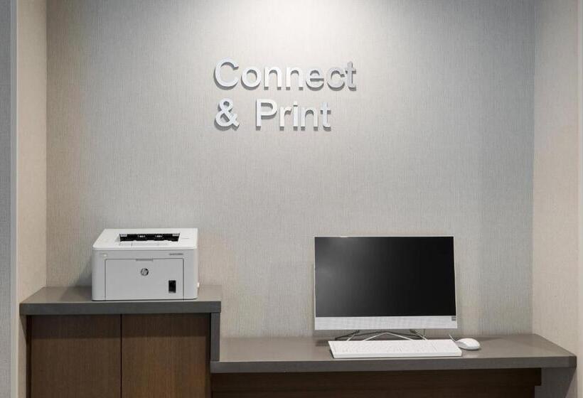 فندق Fairfield Inn & Suites By Marriott Savannah I95 North