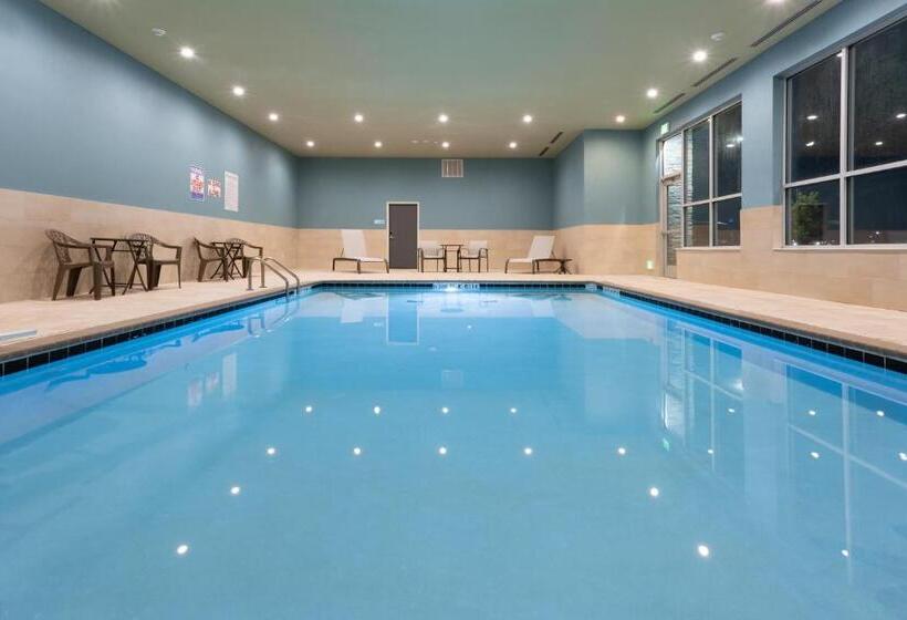 فندق Holiday Inn Express & Suites   Firestone   Longmont , An Ihg