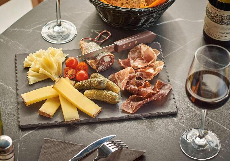 בית מלון כפרי Ibis Bethune Centre Gare