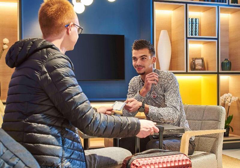 בית מלון כפרי Ibis Bethune Centre Gare