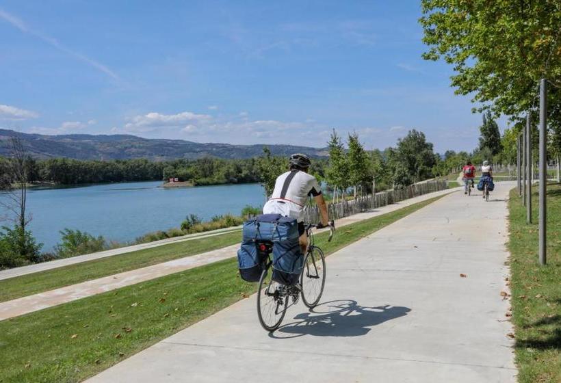 Отель Kyriad Direct  Bourg Les Valence