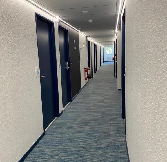 Отель Kyriad Direct  Bourg Les Valence