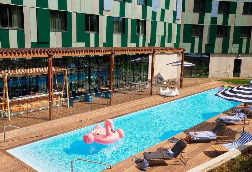 فندق Moxy Sophia Antipolis
