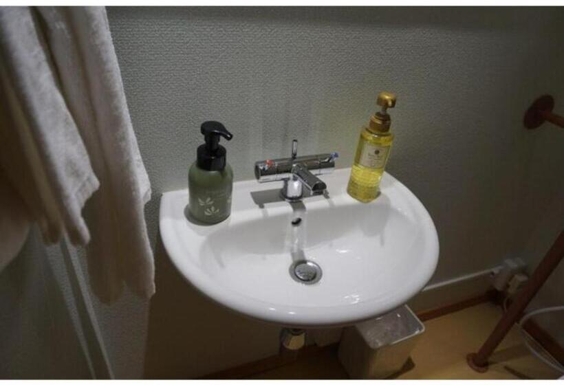 فندق Crown Hills Arakawaoki