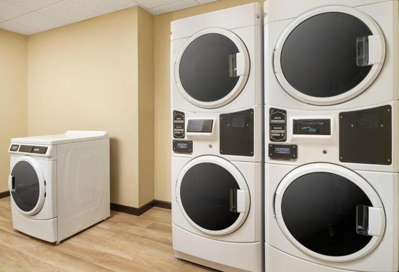 فندق Towneplace Suites By Marriott Leesburg