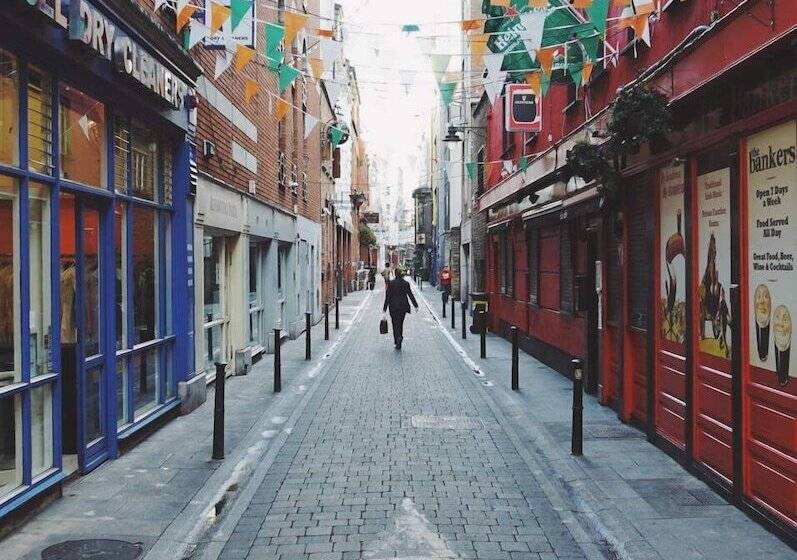 בית מלון כפרי Travelodge Plus Dublin City Centre