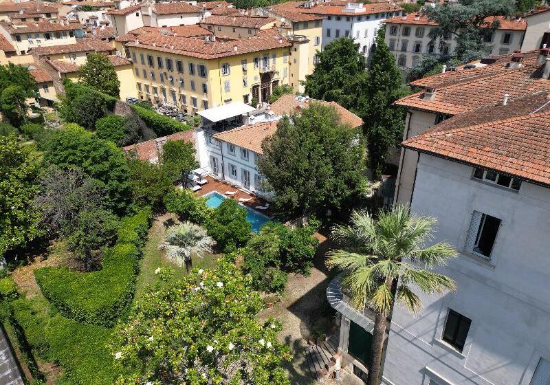 هتل Villa Tortorelli