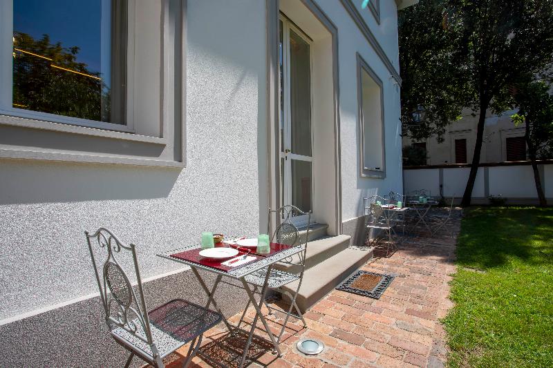 هتل Villa Tortorelli