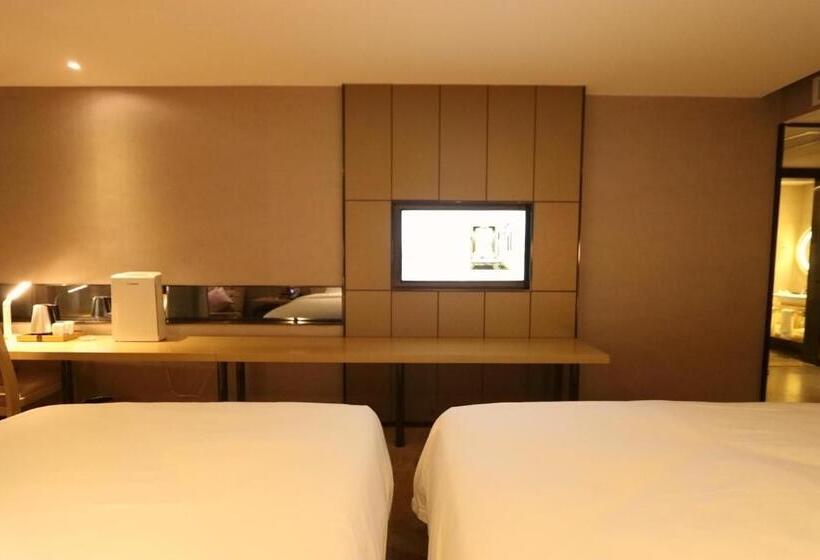 Lavande Hotel Foshan Yiwu Commodities City