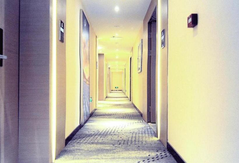 Lavande Hotel Gulin Railway Station Shangzhi Alley