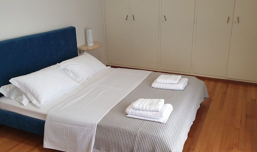 膳宿费 Garden Square Inn