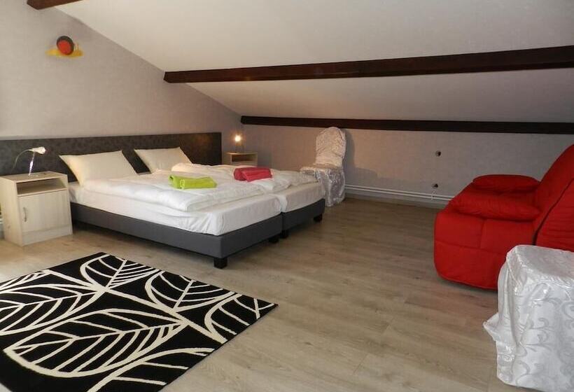 פנסיון Gîte Du Domaine Des Pierres Dorées