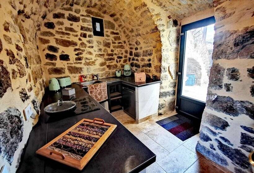 膳宿费 Magnifique Gîte En Pierres 6 Personnes Avec Piscine Privée Ardèche Plein Sud