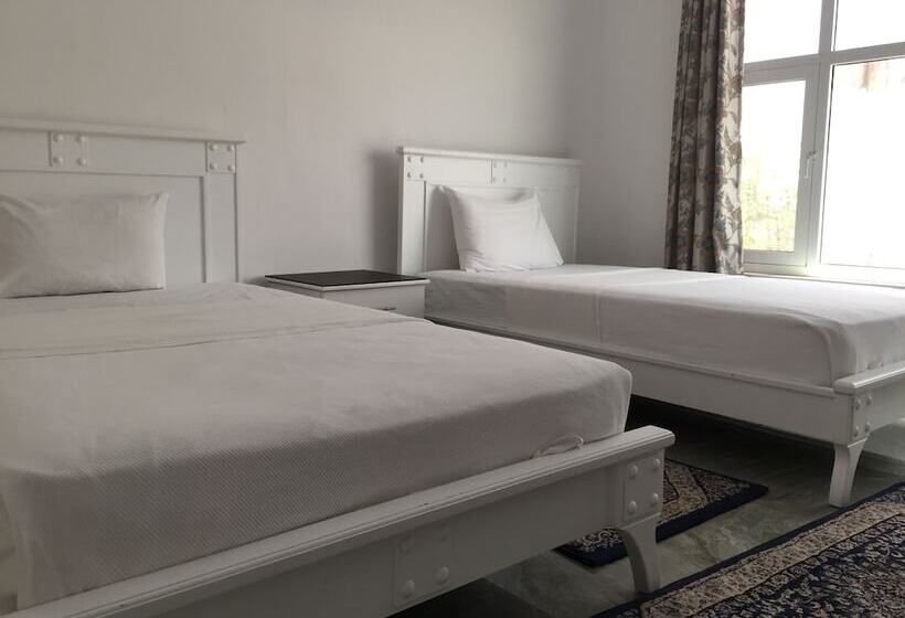 پانسیون Oriental Nights Rest House