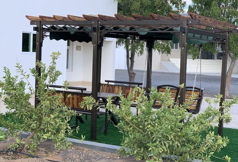 پانسیون Oriental Nights Rest House