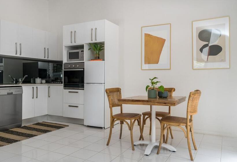 Your Luxury Escape   Little Farm Cottage 1