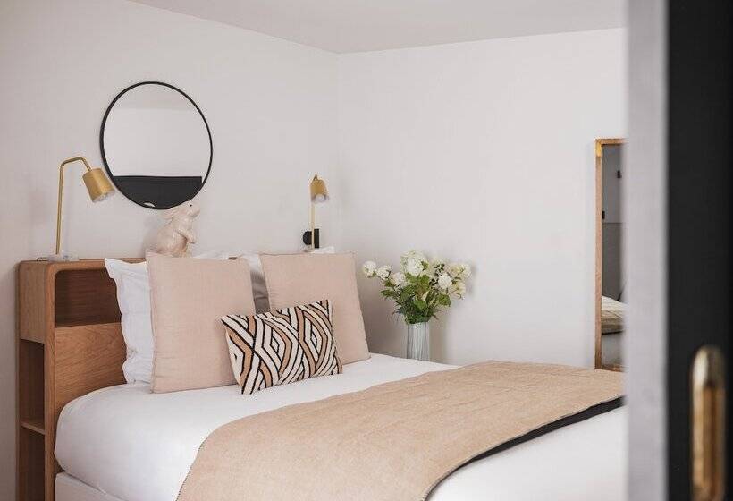 Appartements Place Royale   Maisons Du Monde Hôtel & Suites