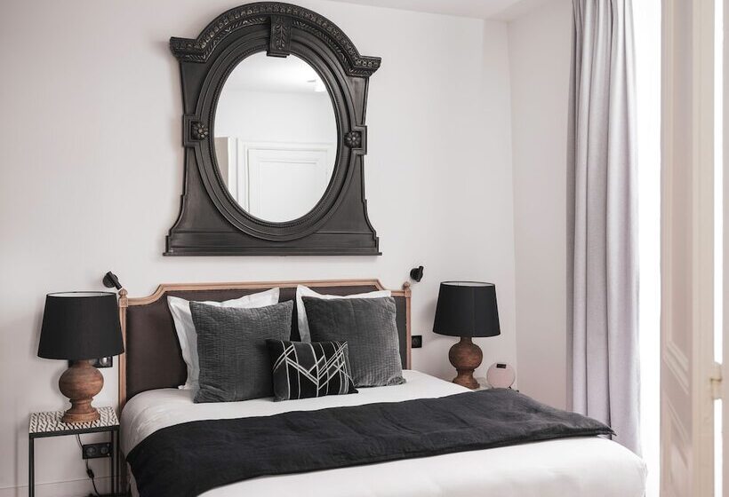 Appartements Place Royale   Maisons Du Monde Hôtel & Suites