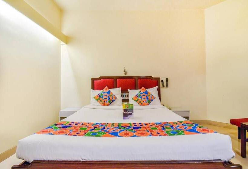 Отель Ashish Plaza