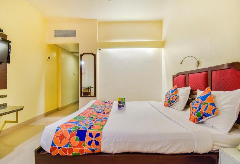 Отель Ashish Plaza