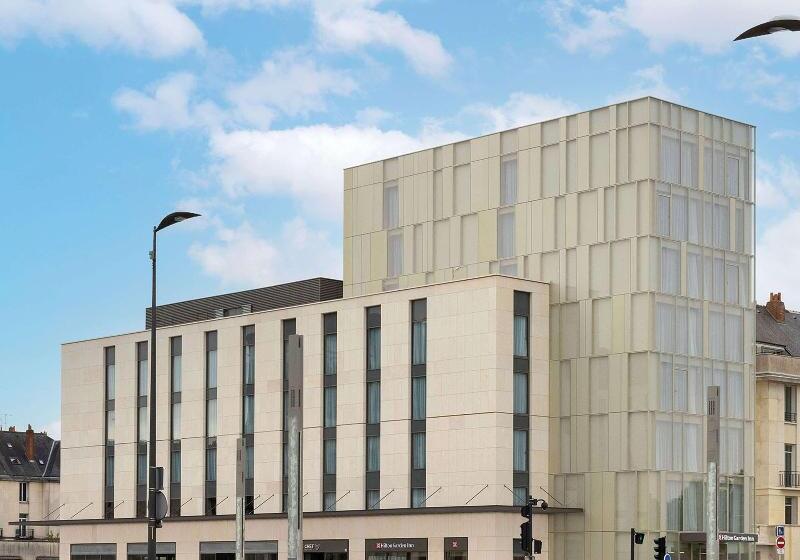 Отель Hilton Garden Inn Tours Centre