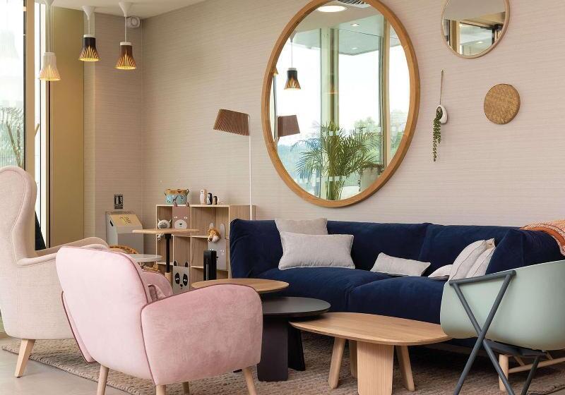 ホテル Hilton Garden Inn Tours Centre