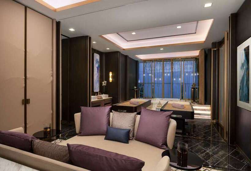 فندق Waldorf Astoria Kuwait