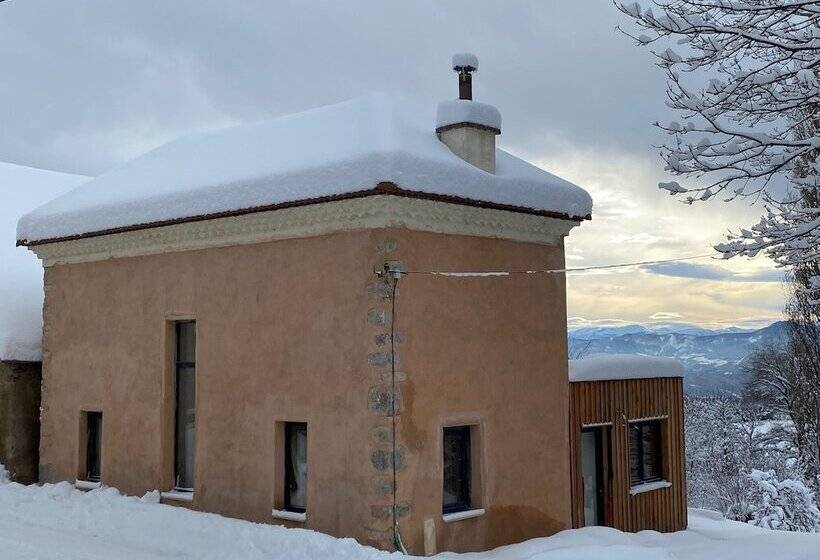 펜션 La Petite Maison Basse Corréo