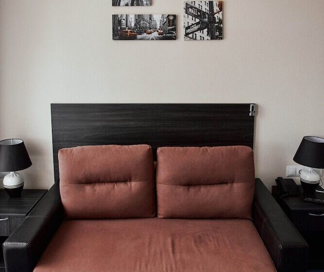 مسافرخانه Melissa